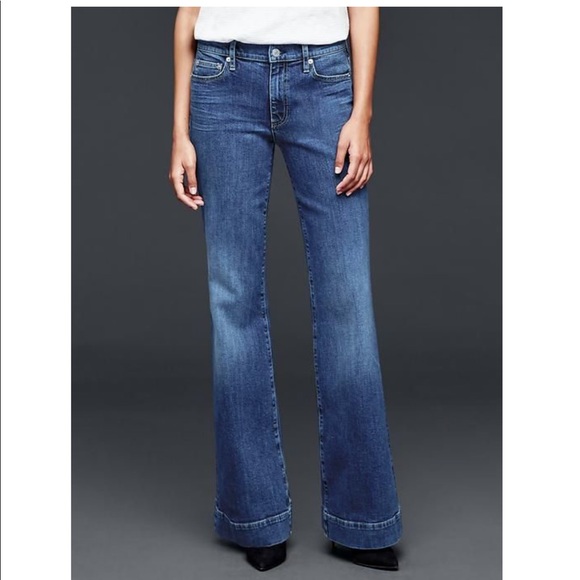 Gap authentic flare Clearance